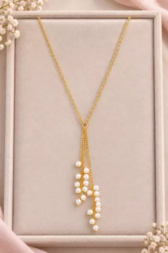 Gold-plated necklace in golden - designer style