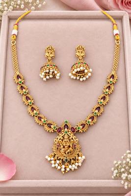 Gold-plated necklace set in multicolor - traditional style 1