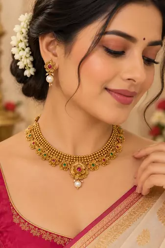 Gold-plated necklace set in multicolor - traditional style