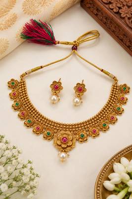 Gold-plated necklace set in multicolor - traditional style 2