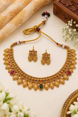 Gold-plated necklace set in multicolor - traditional style 1