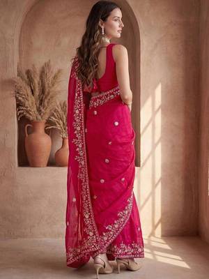 Pink ethnic motifs zari silk blend designer saree 3