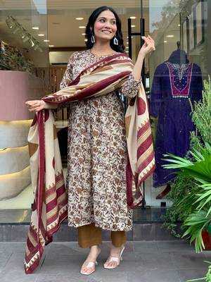 Cotton Printed Work Flared Kurta Pant and Dupatta Set 3