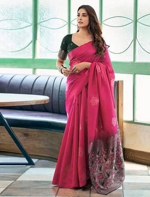 Pink woven design zari silk blend banarasi saree 1
