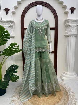 designer thread with sequence work sharara suit 3