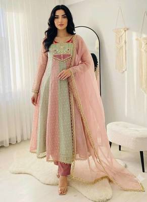 Trending salsa crush butty gown pant dupatta 1