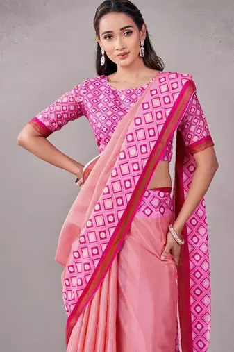 Pink geometric printed saree with blouse piece