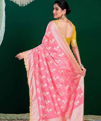 Pink woven design sequinned  banarasi saree 3