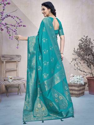 Blue ethnic motifs zari banarasi saree 3