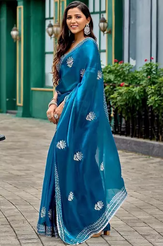Blue ethnic motifs embroidered saree