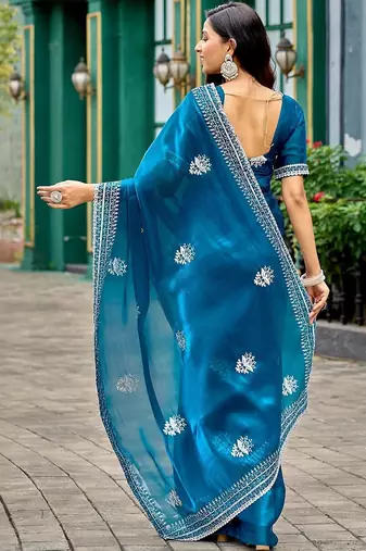 Blue ethnic motifs embroidered saree