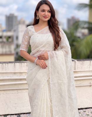 Women's turkish embroidery organza designer saree with blouse 2