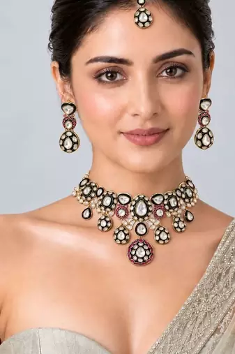 Gold plated ruby red moissanite polki choker necklace set with maang tikka