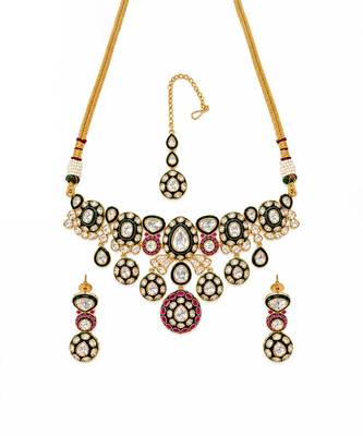 Gold plated ruby red moissanite polki choker necklace set with maang tikka 2