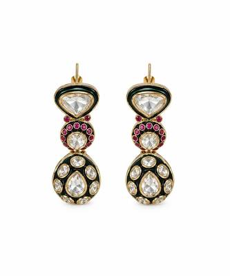 Gold plated ruby red moissanite polki choker necklace set with maang tikka 4