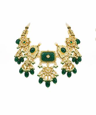 Gold plated kundan emerald green drop necklace earring set 3