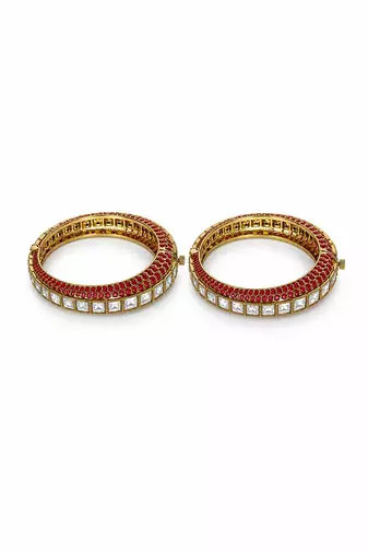 Gold plated moissanite polki bangle set