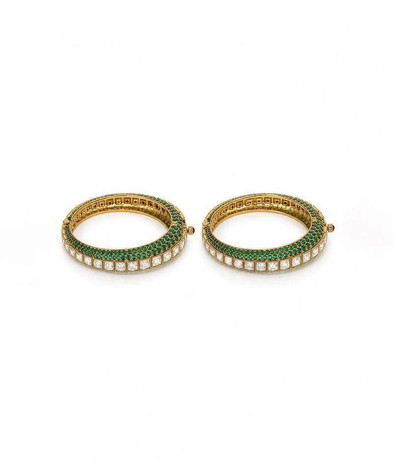 Gold plated emerald green edge moissanite polki bangles