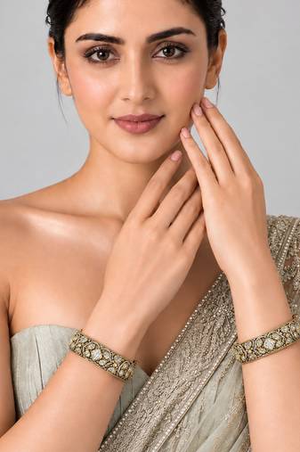 Gold plated floral moissanite polki statement bangles
