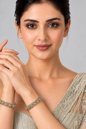 Gold plated round motif moissanite polki bangles