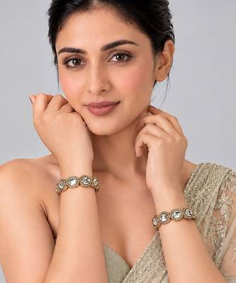 Gold plated classic moissanite polki statement bangles 1