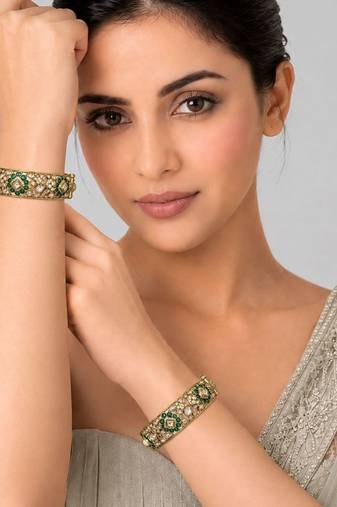 Gold plated emerald green moissanite polki floral bangles