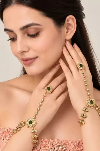 Gold plated kundan pearl chain haath phool