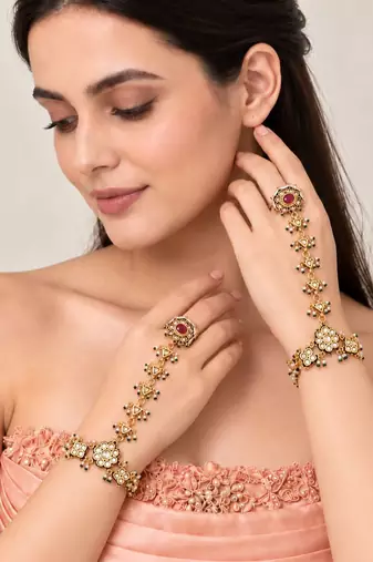Gold plated kundan pearl chain haath phool