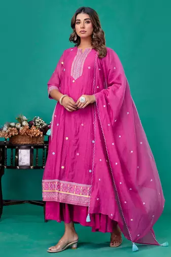 Fuschia embroidered gown dupatta set of 2