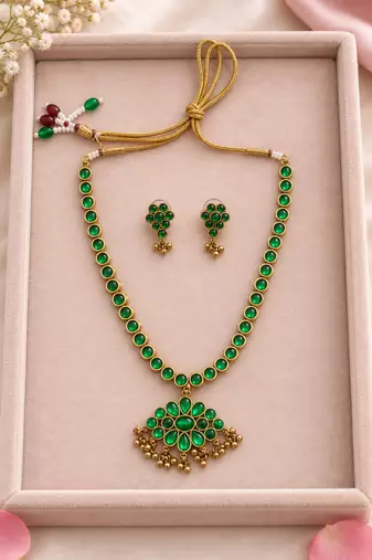 Ruby - green reversible necklace set with matching 2 pair of earrings