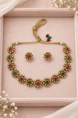 Antique gold-tone floral bead necklace set with red and green accents 2