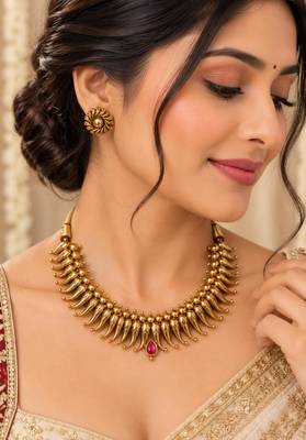 Pure brass leaf fringe necklace set with pink accent 1