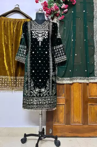 Green heavy velvet kurti palazzo set