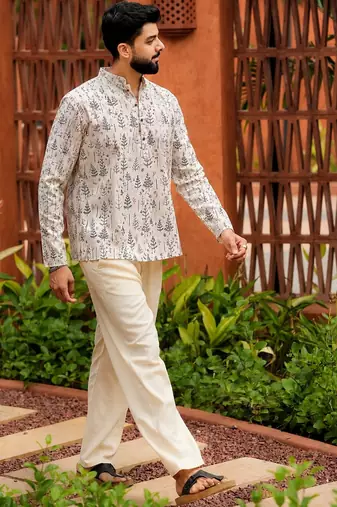 Off white color smart and ethnic swiss linen fabric fetive printed short kurta for men's trendy looks