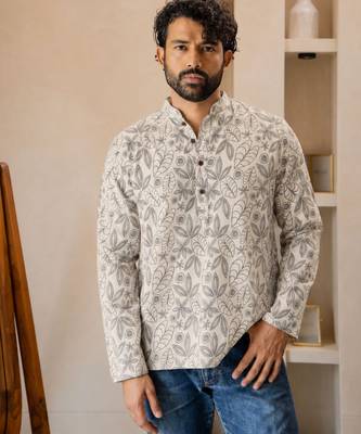 Off white color smart and ethnic swiss linen fabric fetive printed short kurta for men's trendy looks 1