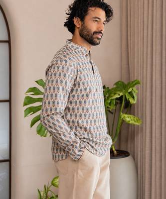 Off white color smart and ethnic swiss linen fabric fetive printed short kurta for men's trendy looks 4