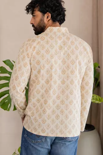Off white color smart and ethnic swiss linen fabric fetive printed short kurta for men's trendy looks