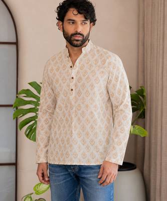 Off white color smart and ethnic swiss linen fabric fetive printed short kurta for men's trendy looks 3
