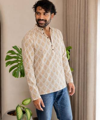 Off white color smart and ethnic swiss linen fabric fetive printed short kurta for men's trendy looks 4