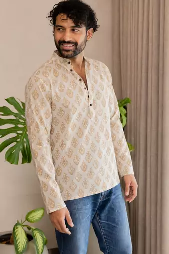 Off white color smart and ethnic swiss linen fabric fetive printed short kurta for men's trendy looks