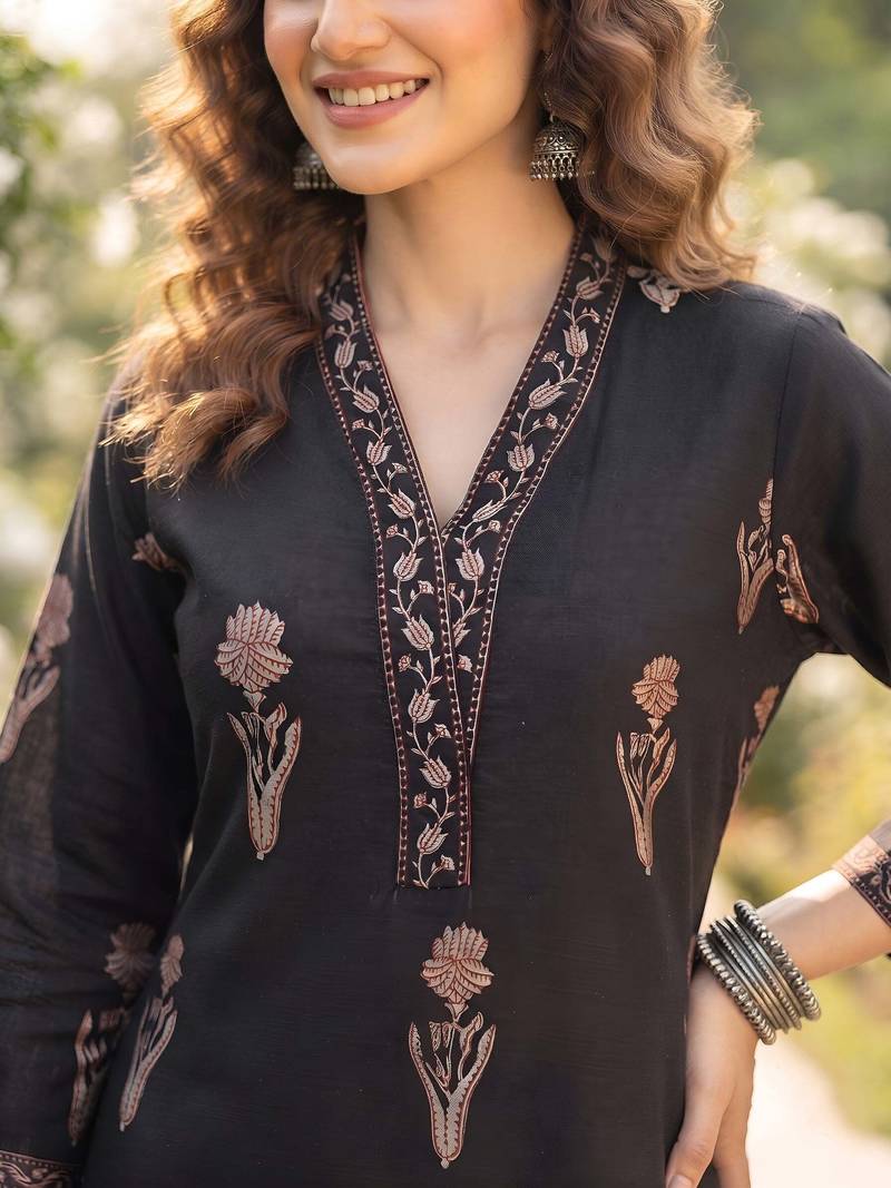 Black  pure cotton printed kurti for women