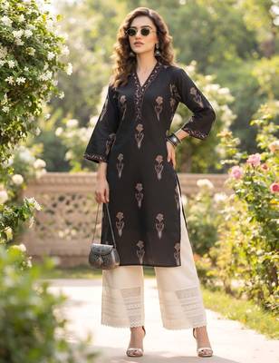 Black  pure cotton printed kurti for women 5