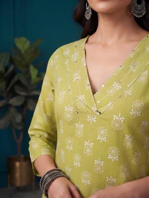 Yellow  pure cotton printed kurti for women 2