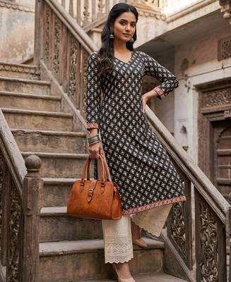 Black  pure cotton printed kurti for women 5