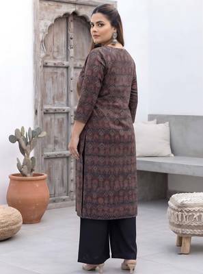 Black  pure cotton printed kurti for women 5