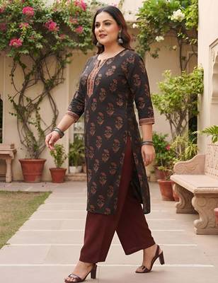 Black  pure cotton printed kurti for women 4
