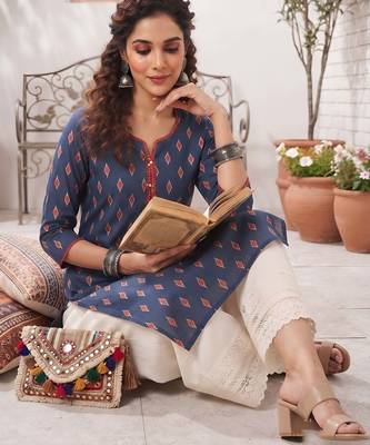Blue  pure cotton printed kurti for women 1