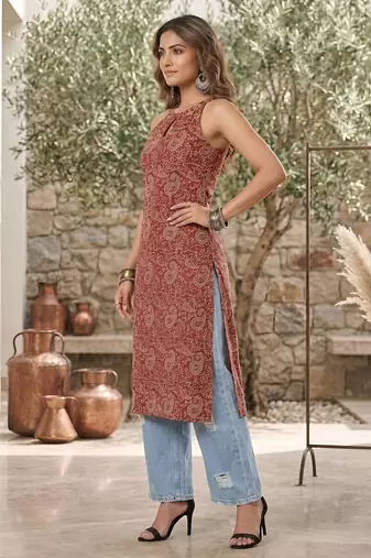 Maroon  pure cotton printed kurti for women