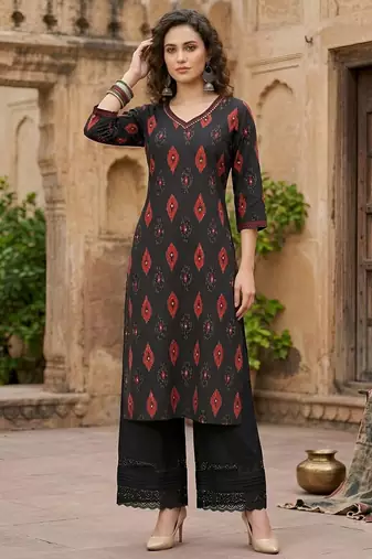 Black  pure cotton printed kurti for women