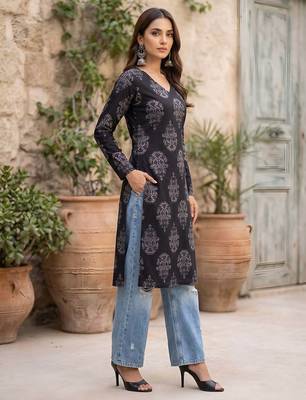 Black  pure cotton printed kurti for women 3